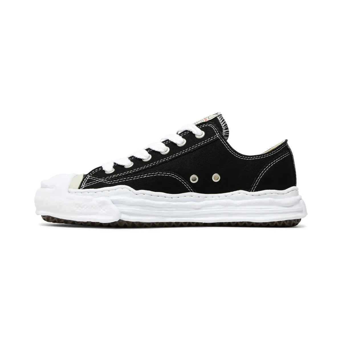 Maison Mihara Yasuhiro Hank OG Sole Canvas Low 'Black/White' (A05FW702)