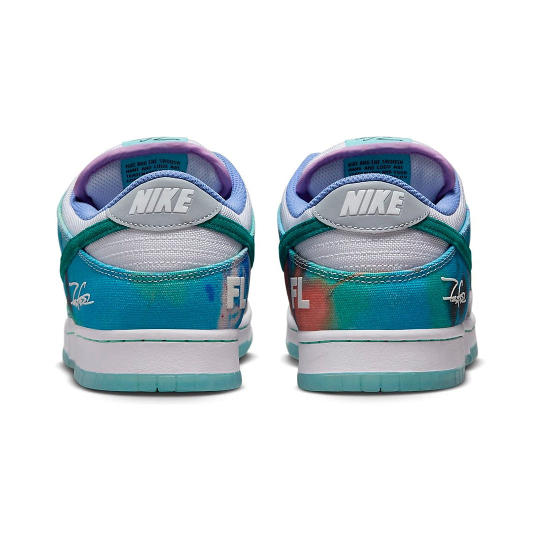 Nike SB Dunk Low 'Futura Laboratories Bleached Aqua' (HF6061-400)