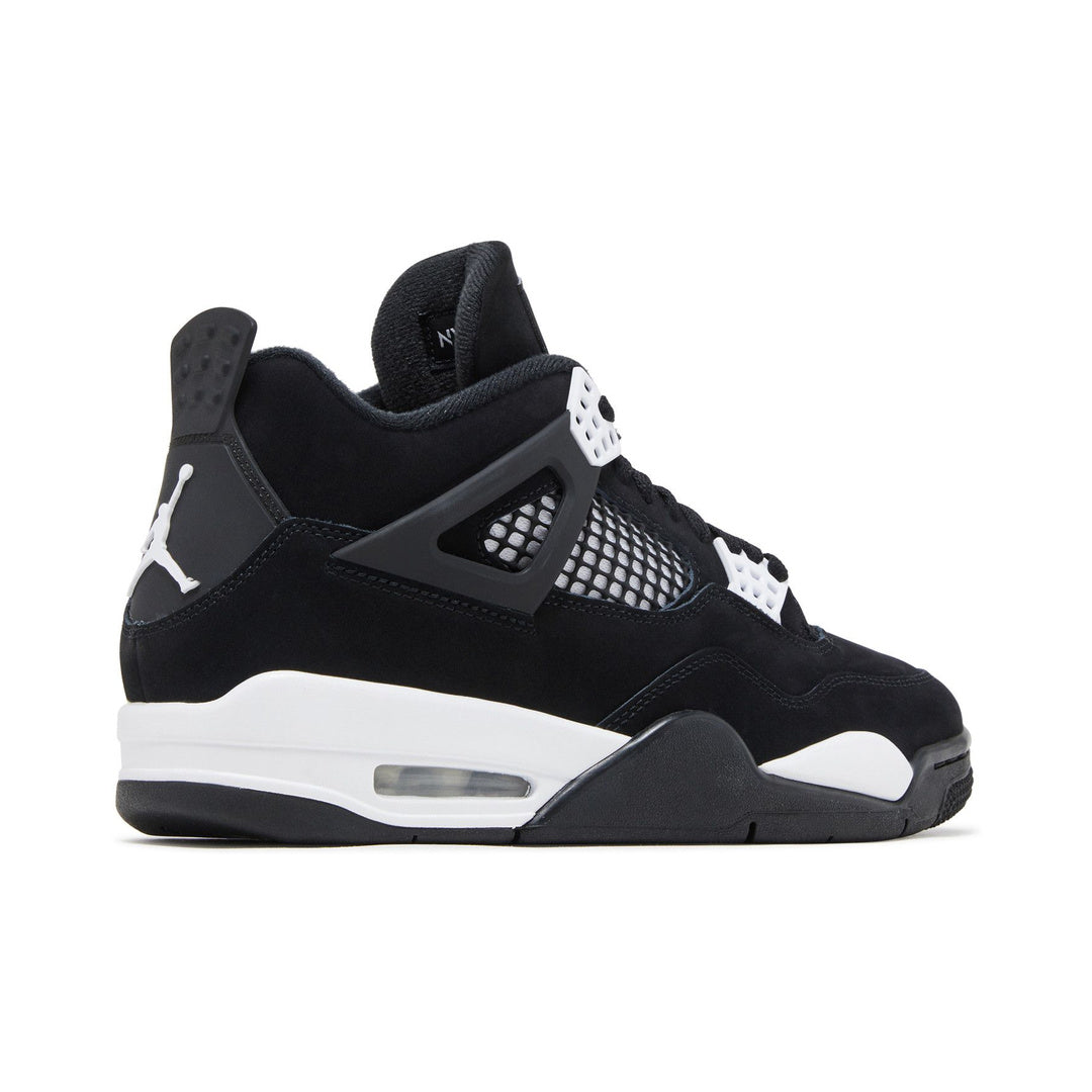 Air Jordan 4 Retro 'White Thunder' (FQ8138-001)